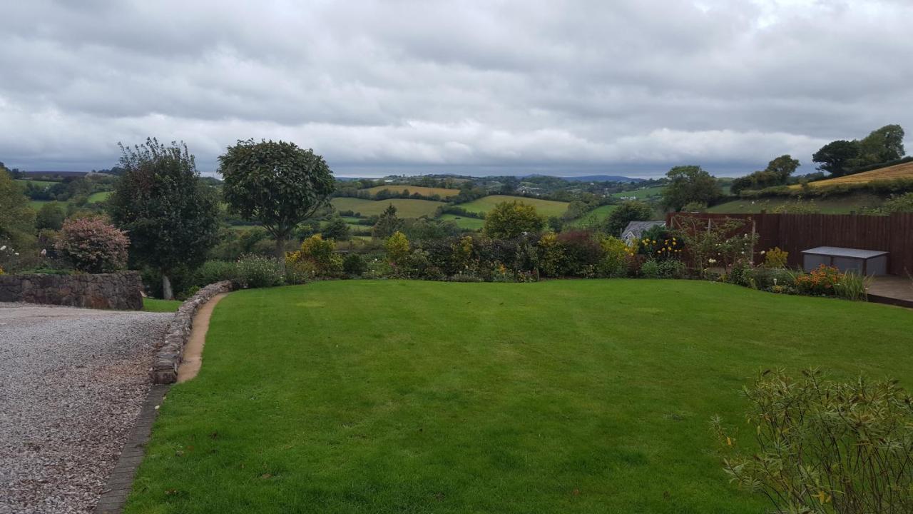 Immaculate 1-Bed Lodge Newton Abbot Torquay Kingskerswell エクステリア 写真